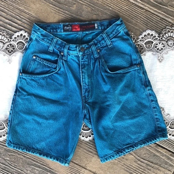 Men’s Vintage 90s Levi’s SilverTab Loose Fit Jean Shorts - Picture 2 of 4